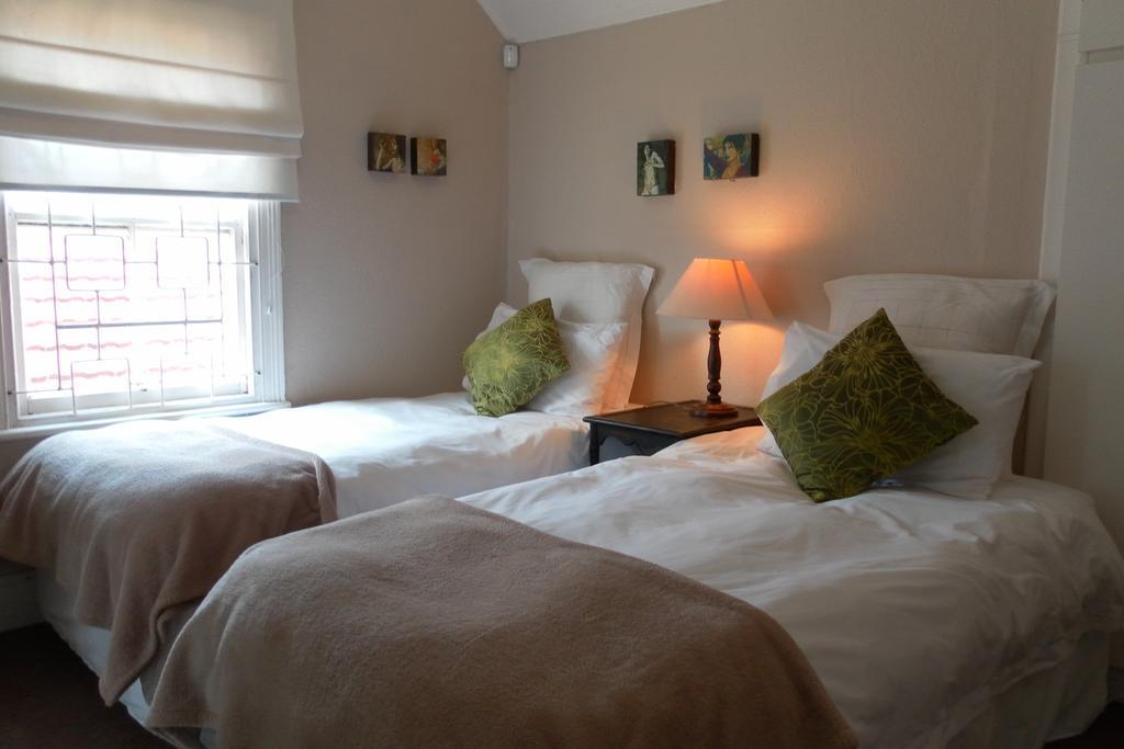 Zareba B&B Guesthouse Glendinningvale Exterior photo